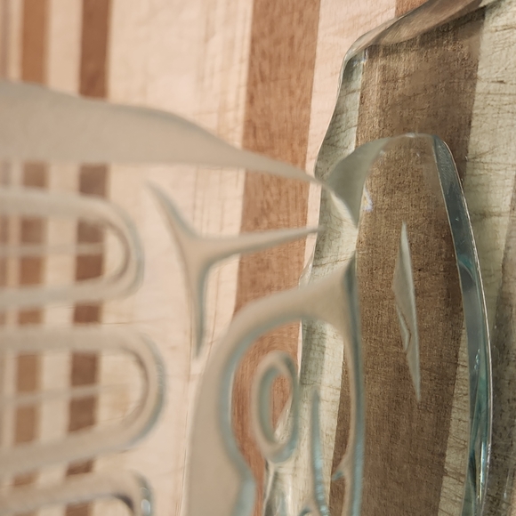 Glass totem pole - Picture 4 of 7